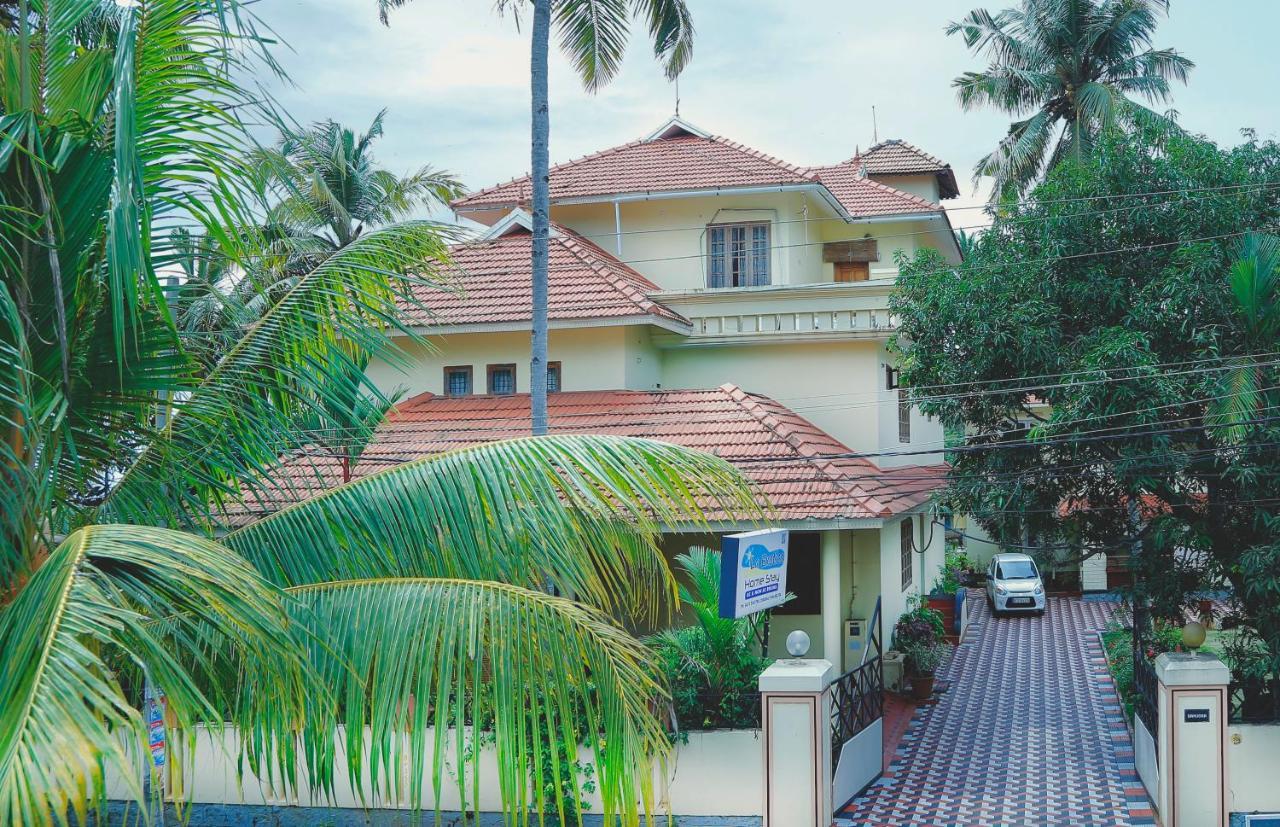 La Exotica Hotel Varkala Luaran gambar